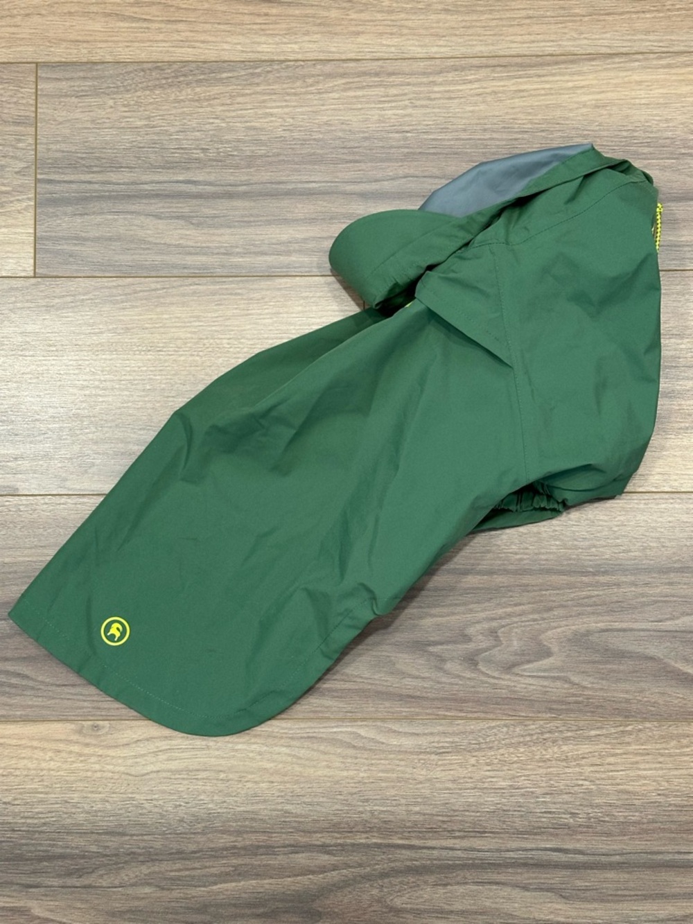 Backcountry x Petco Green Rain Dog Jacket in Green Size XL - Picture 5 of 12